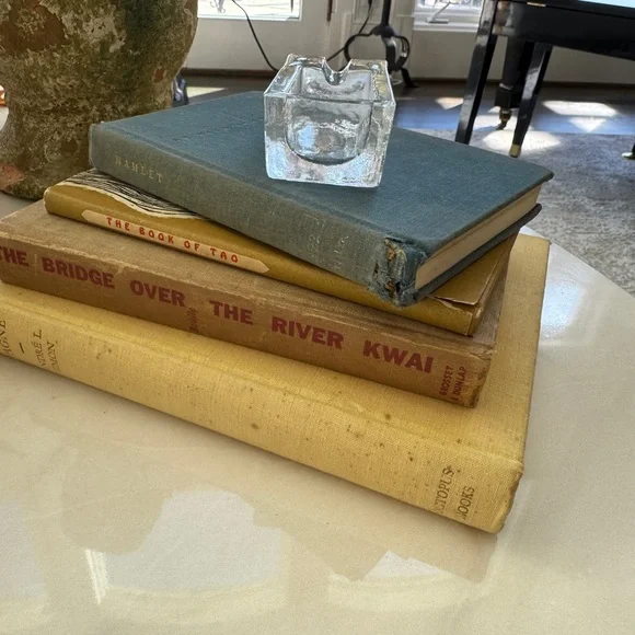 The Ultimate Curated Vintage Hardback Book Stack library Bundle. - Picture 9 of 14